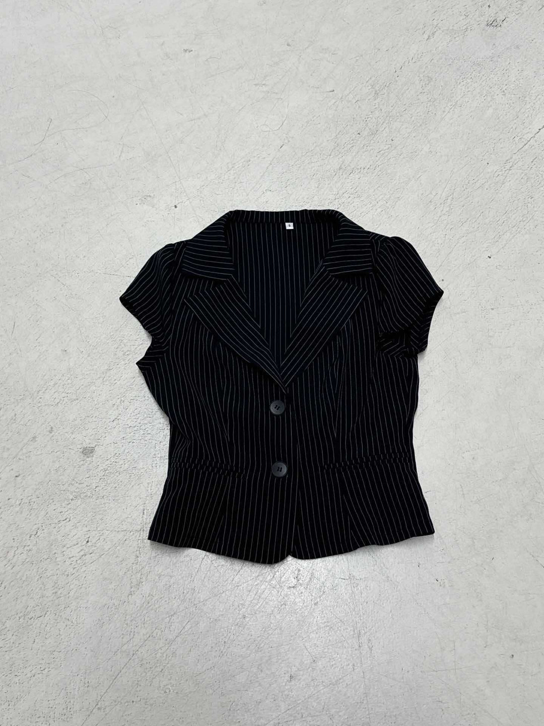 Damen Blazer mit tailliertem Schnitt und modernen Streifen EB