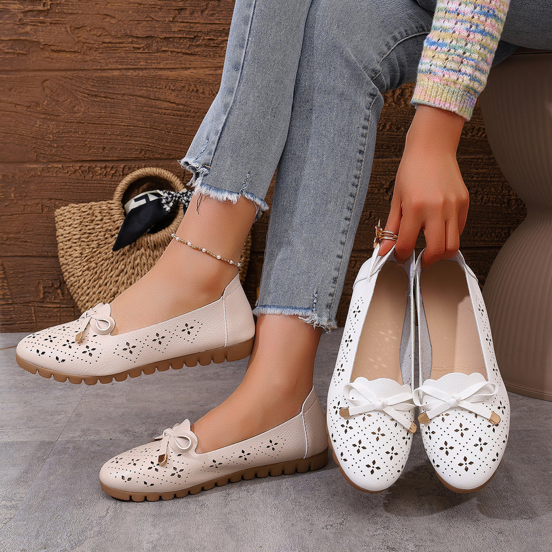 Damen Ballerinas mit elegantem Lochmuster und dekorativem Schleifendetail EB