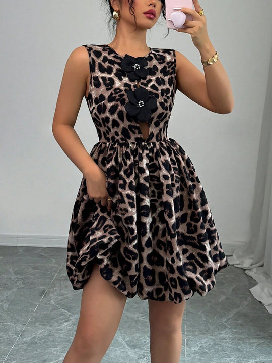Damen Modisches Leopardenkleid mit Blumenapplikationen EB