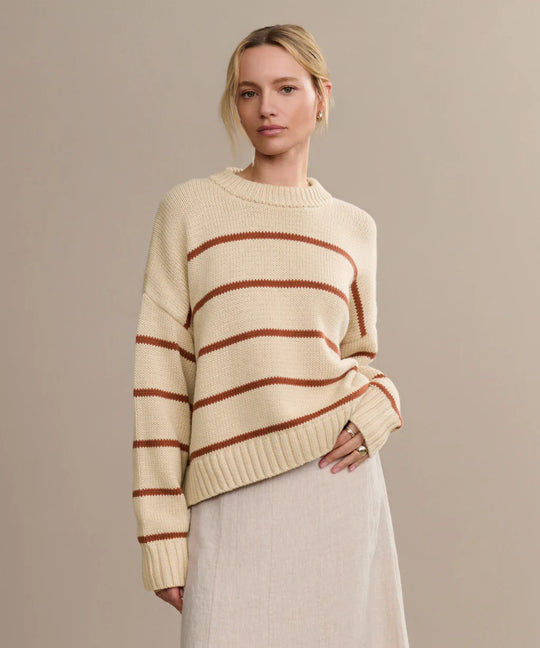 Damen gestrickter Pullover mit breitem Streifenmuster und lässigem Schnitt EB