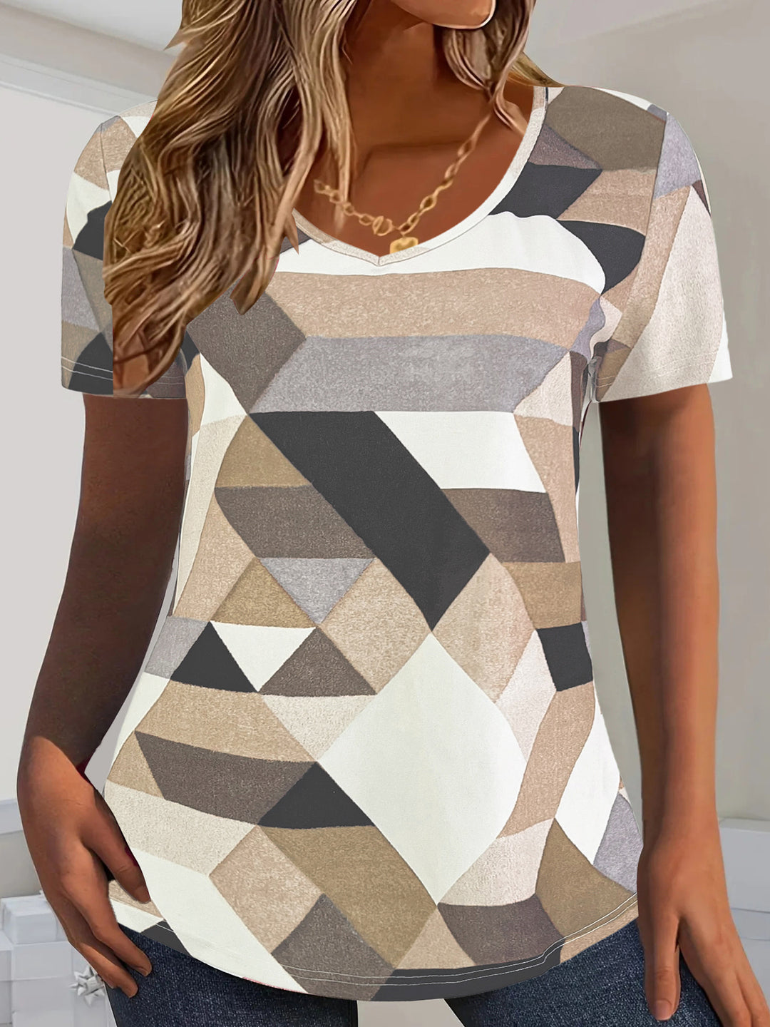 Damen V-Ausschnitt T-Shirt mit modernem geometrischem Muster EB