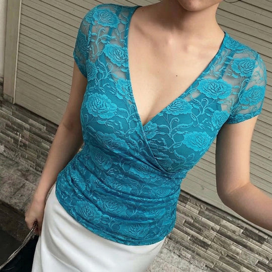 Damen Spitzenoberteil mit romantischem Blumenmuster und V-Ausschnitt EB