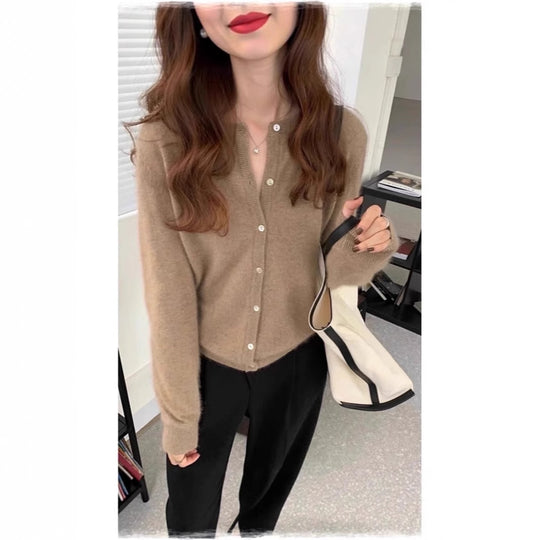 Damen feine Strickjacke mit Knopfleiste und weichem Material EB