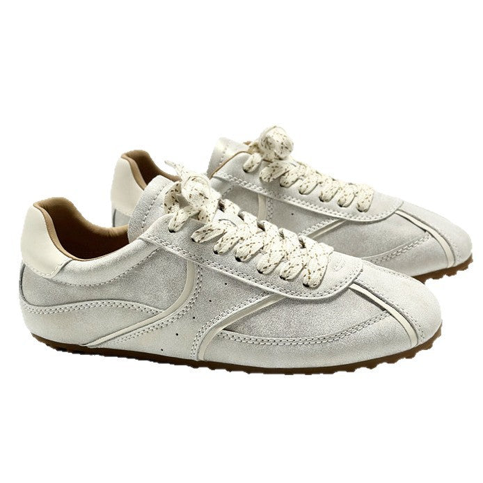 Damen Sportliche Lifestyle Sneakers mit elegantem Glanz EB