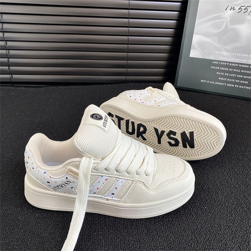 Damen Sportliche Sneakers mit zeitgemäßem Design und atmungsaktiven Einsätzen EB