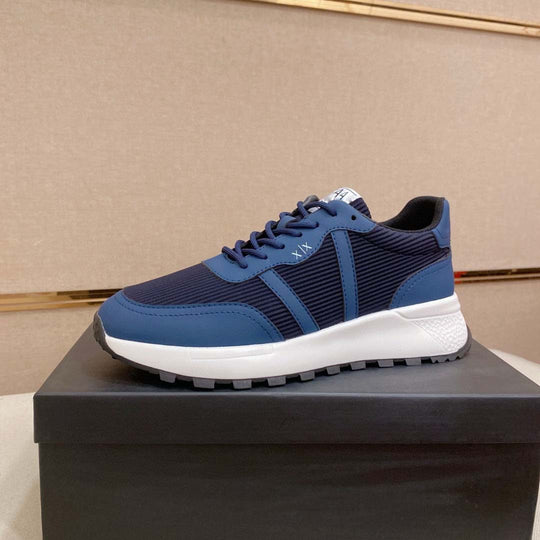 Damen Sportliche Sneakers mit atmungsaktiver Struktur und rutschfester Sohle EB