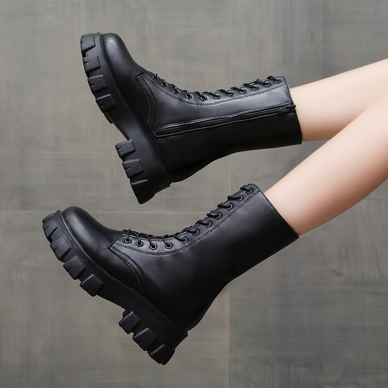 Damen Combat Boots mit extrastarker Profilsohle und modischem Schnürsystem EB
