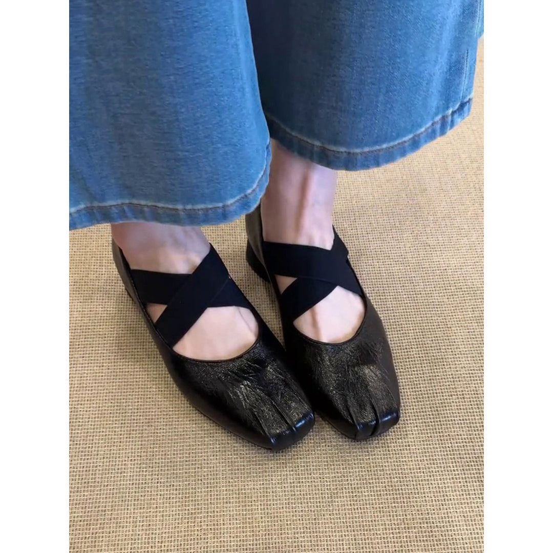 Damen Ballerina-Schuhe mit modischem Kreuzriemen und glänzender Oberfläche EB