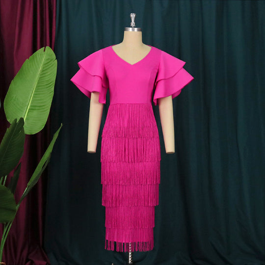 Damen Cocktailkleid mit voluminösen Rüschenärmeln und Fransen-Saum EB