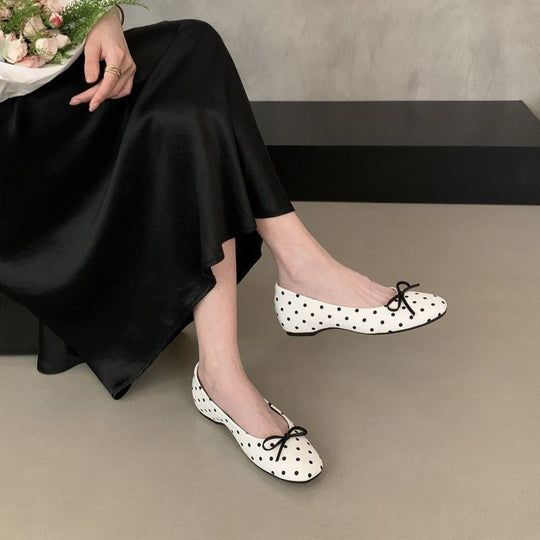 Damen Ballerinas mit verspielt gepunktetem Design und zarter Schleifenverzierung EB