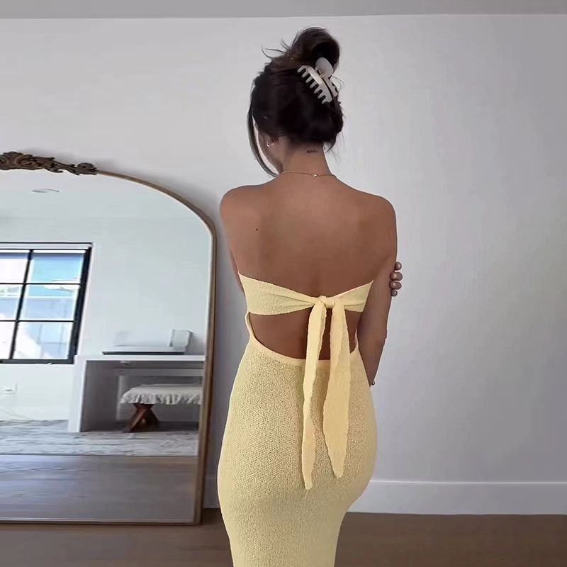 Damen Maxikleid mit elegantem Bandeau-Ausschnitt und minimalistischer Silhouette EB