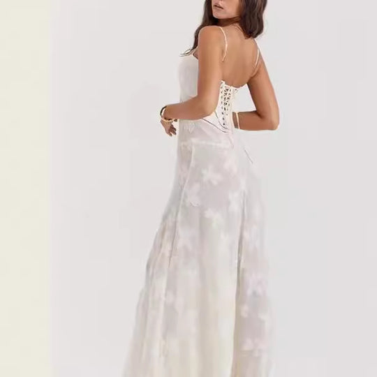 Damen elegantes Abendkleid mit feinen Spitzenverzierungen und Spaghettiträgern EB