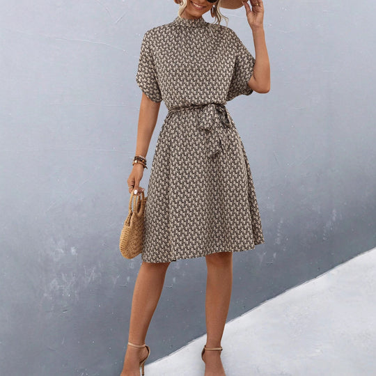 Damen Midikleid mit elegantem Bindegürtel und modischem Stehkragen EB