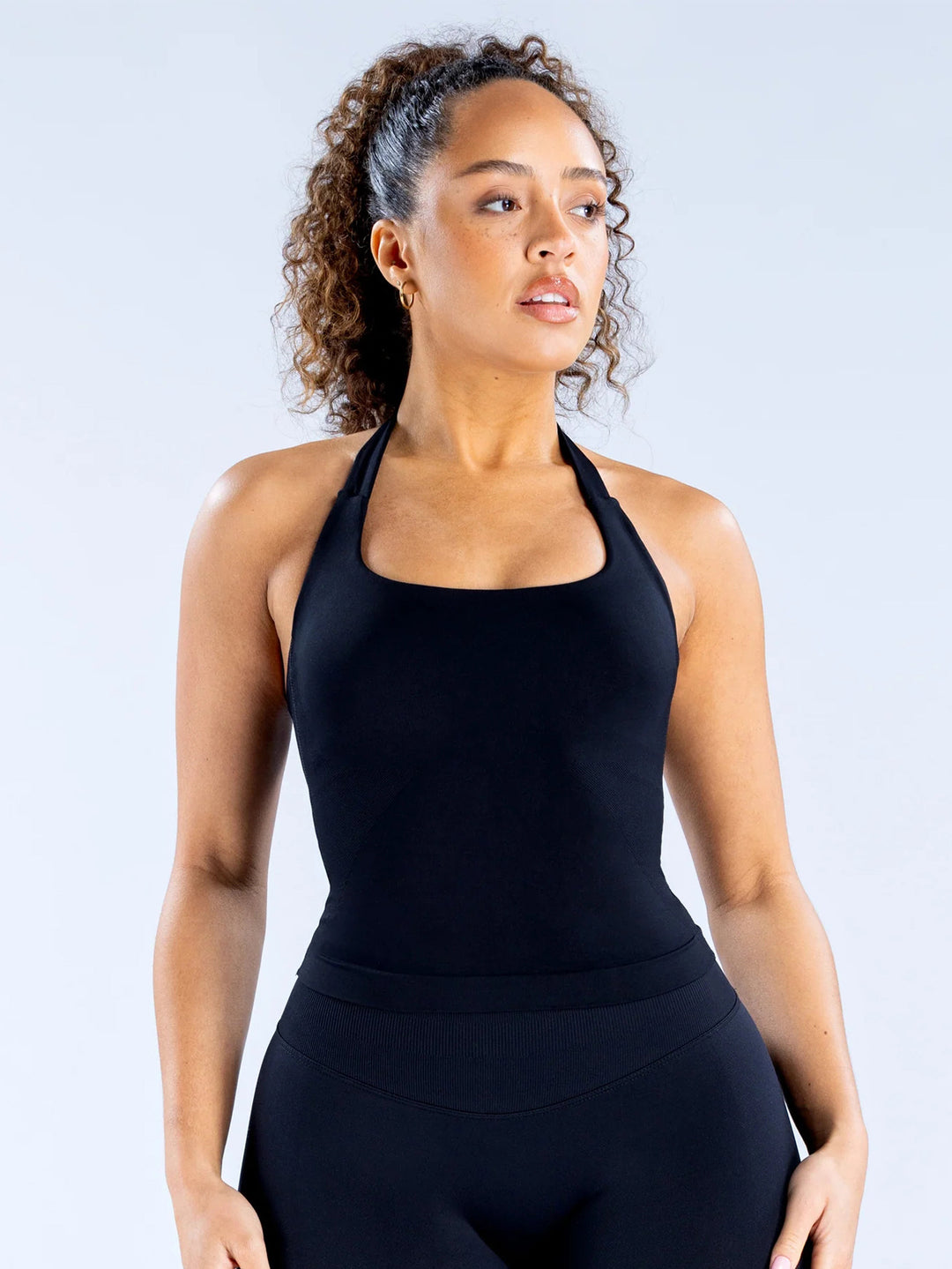 Damen Sportoberteil mit komfortablem Halter-Design und atmungsaktiven Materialien EB