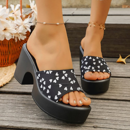 Damen Offene Blockabsatz-Sandalen mit Herzmotiv EB