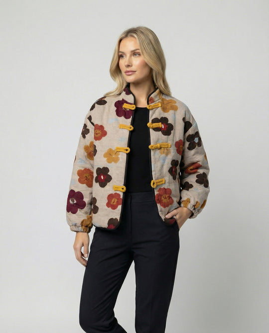 Damen kurze Blumenbouclé-Jacke mit Knebelverschluss und Ballonärmeln EB