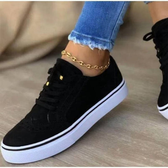 Damen Komfortable Sneaker mit modischem Broguedesign EB