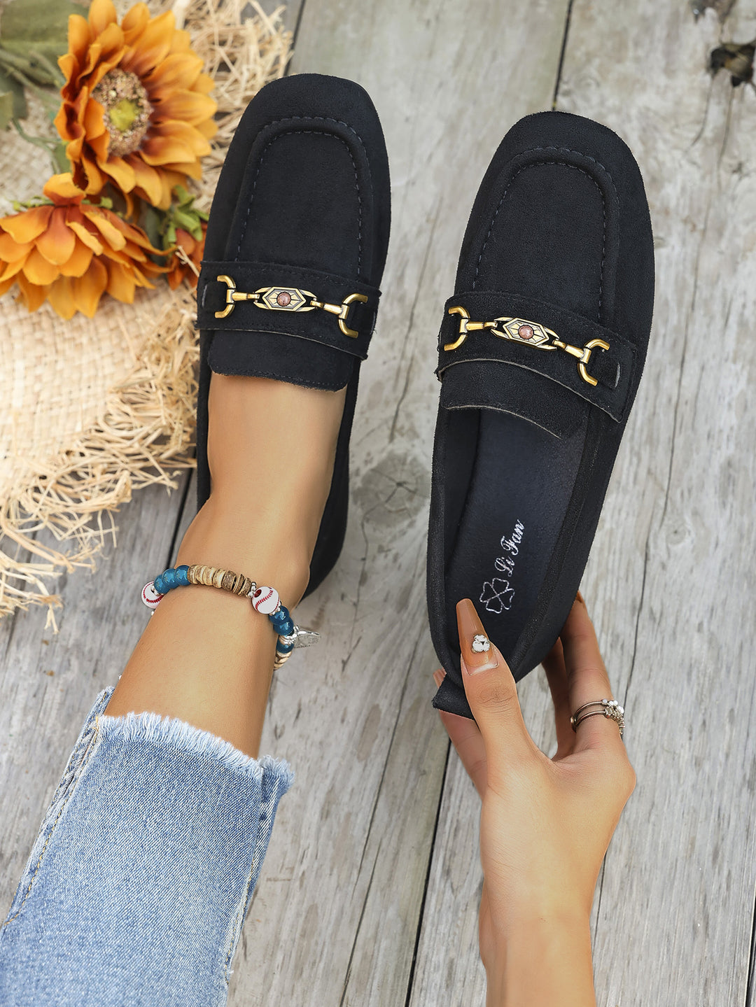 Damen Mokassins mit schicke Goldakzent und weichem Veloursleder EB