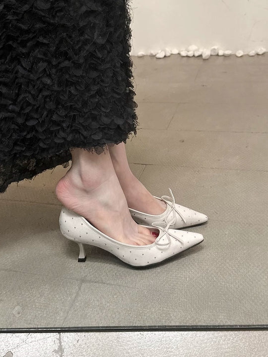 Damen elegante Pumps mit modischem Schleifen-Detail und Glitzerelementen EB