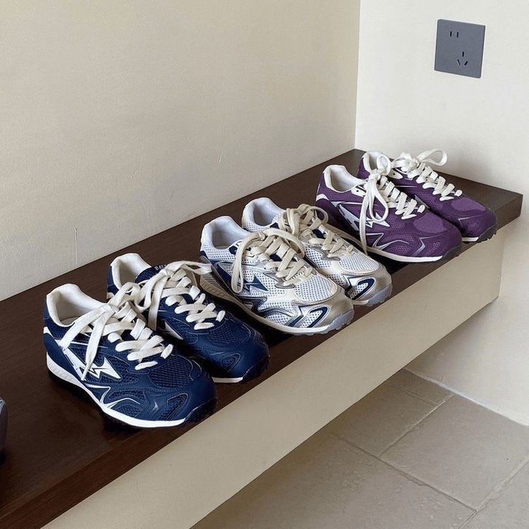 Damen Sportschuhe mit atmungsaktivem Mesh-Obermaterial und dämpfender Sohle EB
