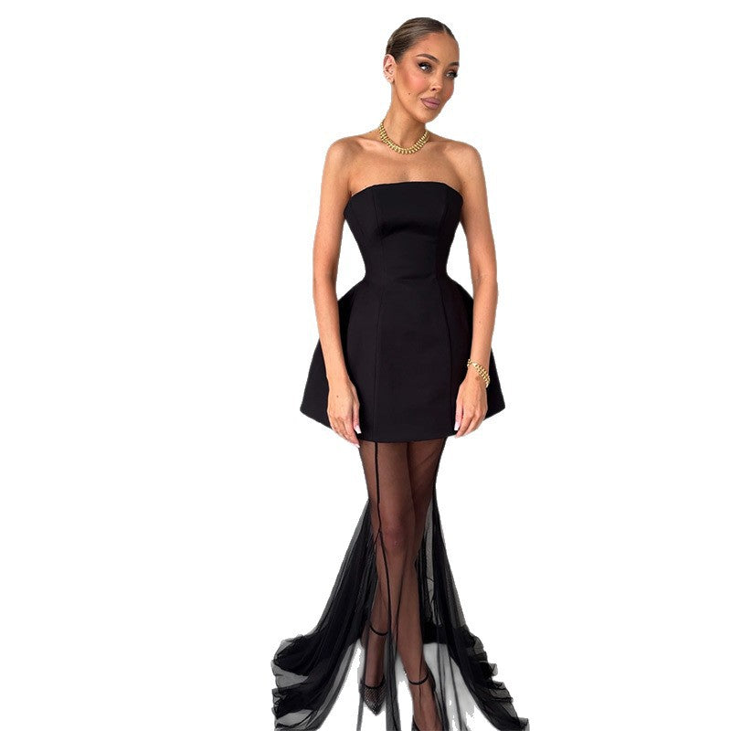 Damen Cocktailkleid mit schmaler Silhouette und ausgestelltem Rock EB