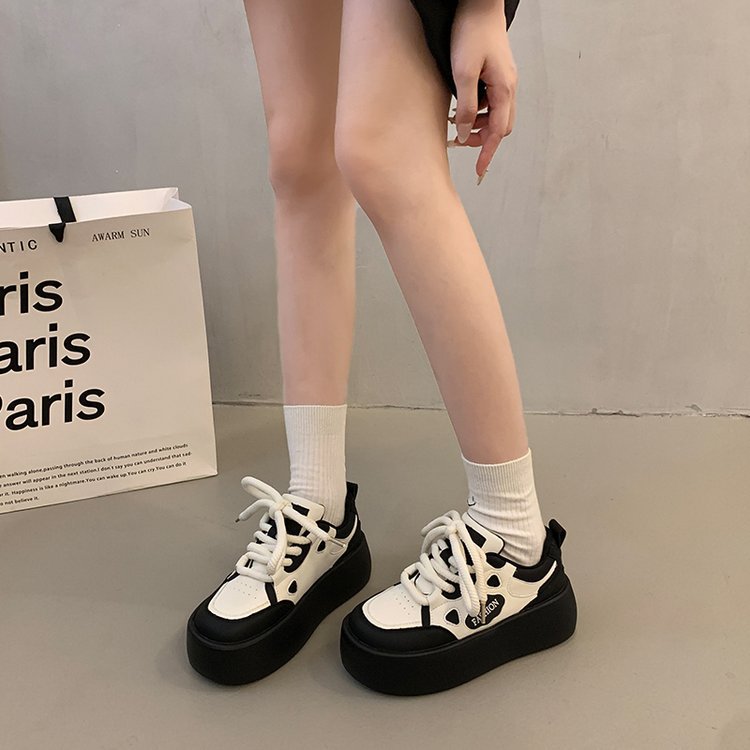 Damen modische Plateau-Sneaker mit glänzender Oberfläche und rutschfester Sohle EB