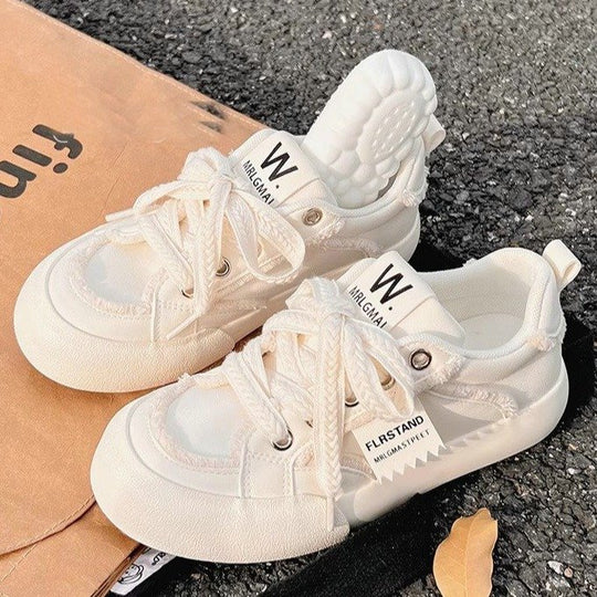 Damen Freizeitsneaker mit modischem Design und strapazierfähigen Materialien EB