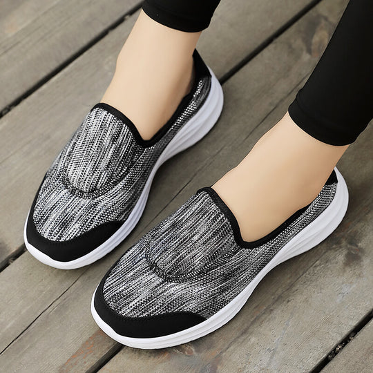 Damen nan eleganter Schlupfsneaker mit elastischen Zierbändern, atmungsaktiver Strickkonstruktion und gedämpfter Komfortlaufsohle EB