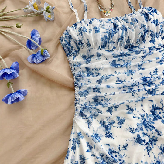 Damen Minikleid mit floralem Muster und rüschenbesetzten Trägern EB