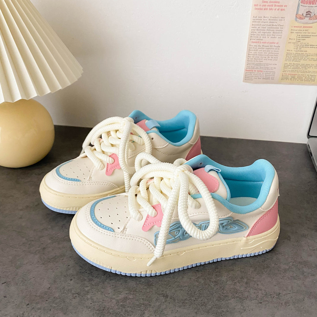 Damen Bequeme Sneakers mit buntem Design und atmungsaktiven Details EB