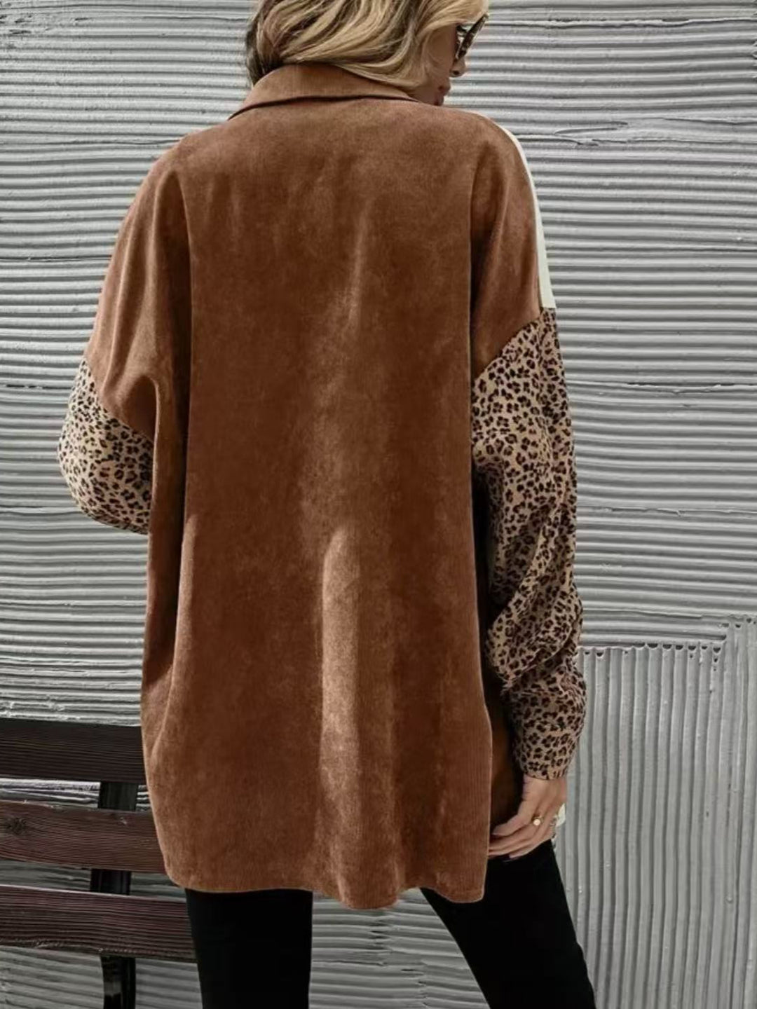 EB | Leopard-Kontrast-Button-Up-Jacke