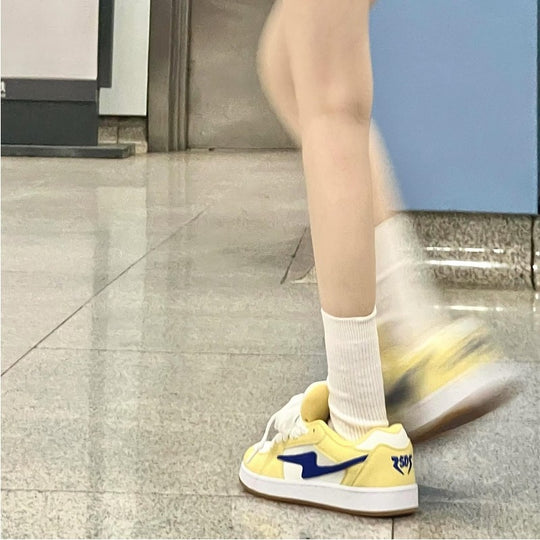 Damen Sportliche Sneakers mit dynamischem Design und komfortabler Polsterung EB