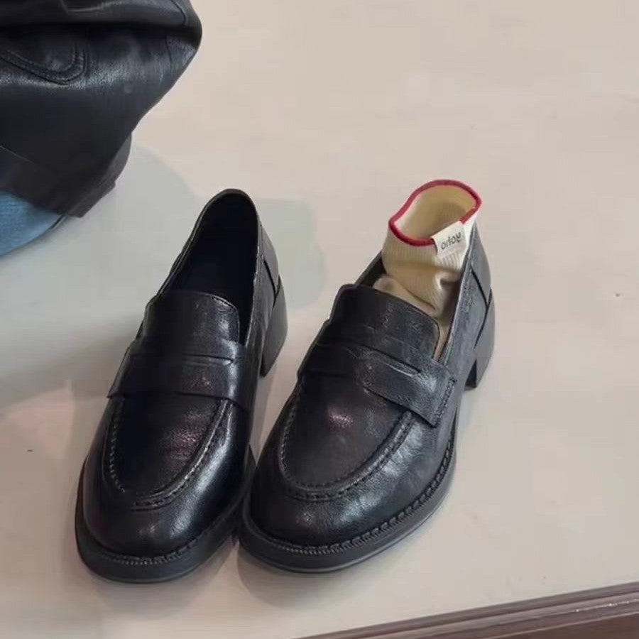 Damen Elegante Loafers mit hochwertigem Leder und komfortablem Fußbett EB