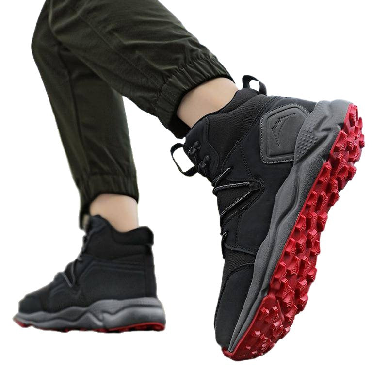 Damen Sportliche Wander-Sneaker mit rutschfester Sohle und isolierendem Innenfutter EB