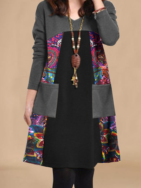 Damen Maxikleid mit einzigartigem Mustermix und großzügigen Taschen EB