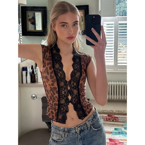 Damen Spitzen-Crop-Top mit Animal-Print und ergänzender Spitze EB