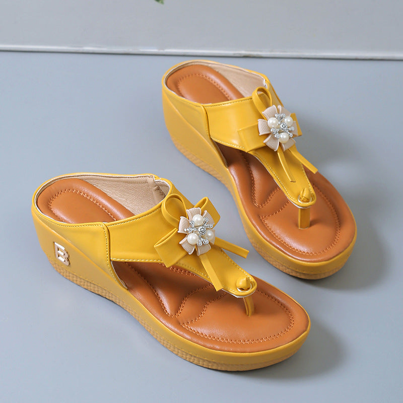 Damen Plateau-Sandalen mit dekorativem Blumendesign und komfortablem Fußbett EB