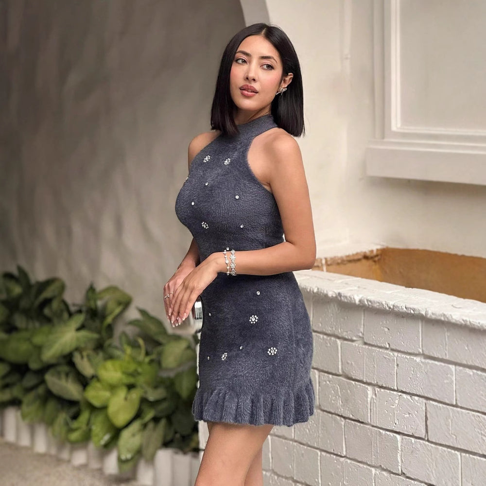 Damen elegantes Kleid mit Stehkragen und dekorativen Strass-Details EB