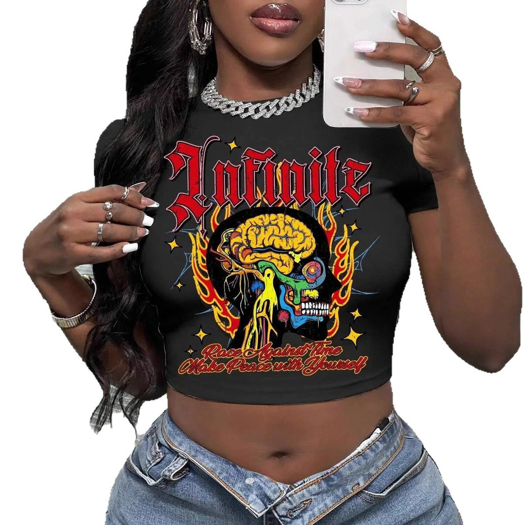 Damen Crop-Top mit künstlerischem Statement-Druck EB