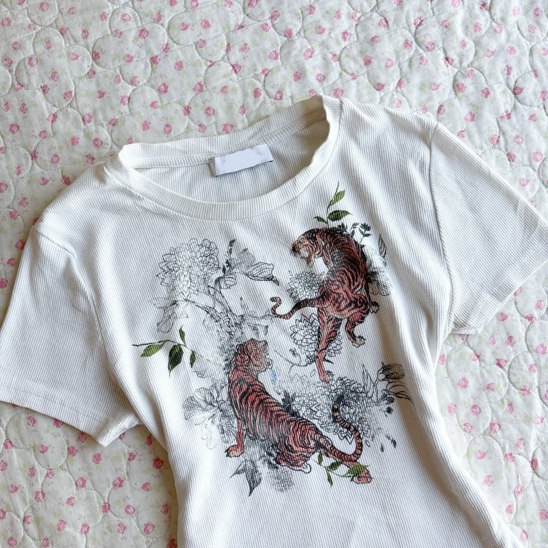 Damen T-Shirt mit kreativem Tigerdesign EB