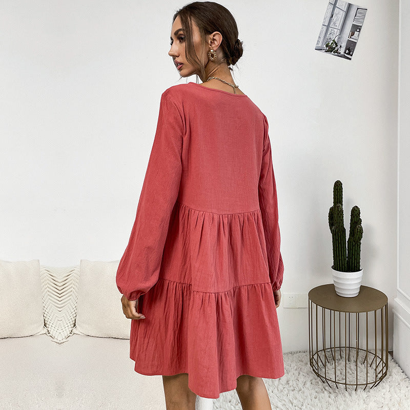 Damen Freizeitkleid mit Knopfdetails und voluminösem Rock EB