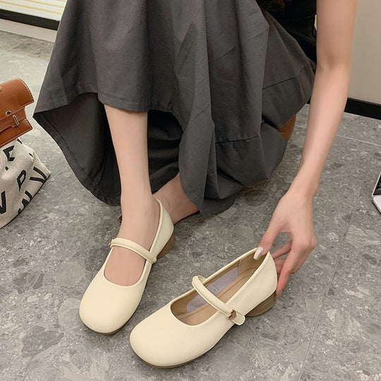 Damen Ballerina-Schuhe mit verstellbarem Riemchen und komfortablem Fußbett EB