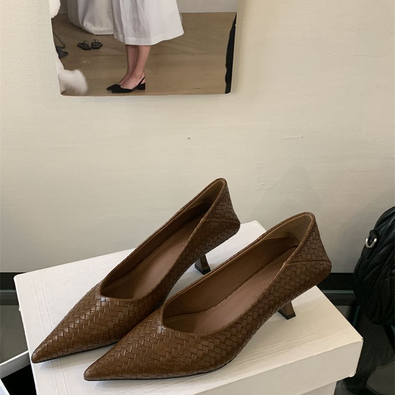 Damen elegante spitze Pumps mit geflochtenem Design und praktischem Komfort EB
