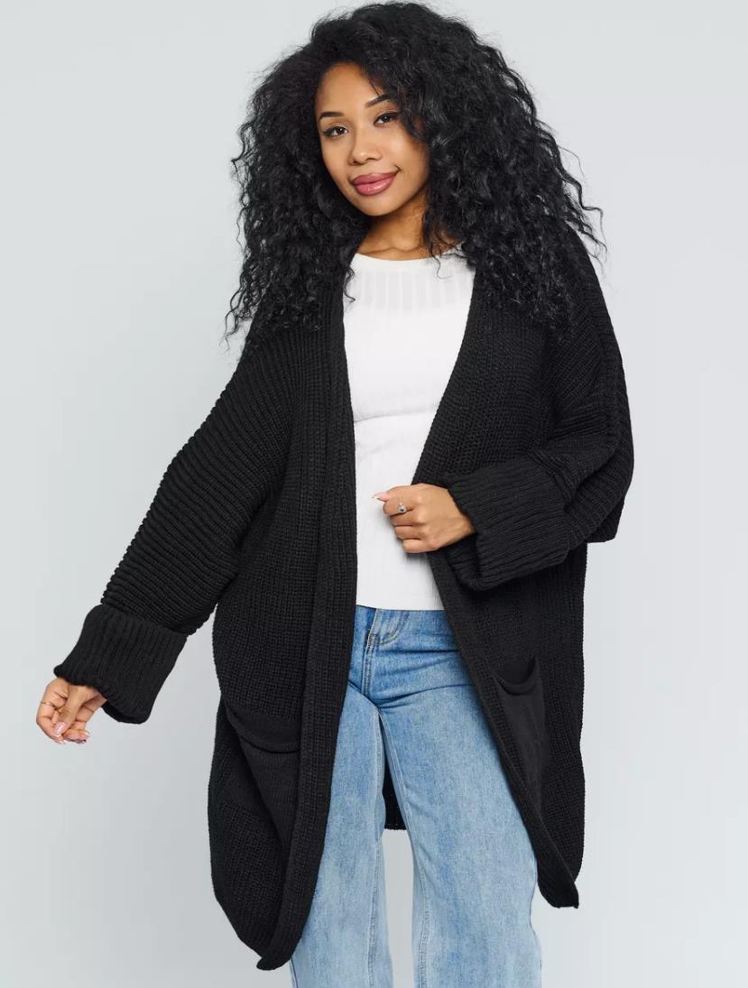 Damen Oversized Strickjacke mit großen Taschen und bequemen Rippenärmeln EB