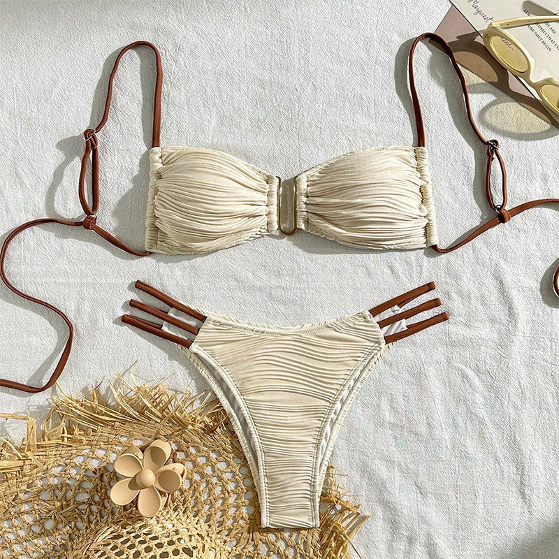 Damen Bandeau-Bikini mit Raffung und hohen Beinausschnitten EB