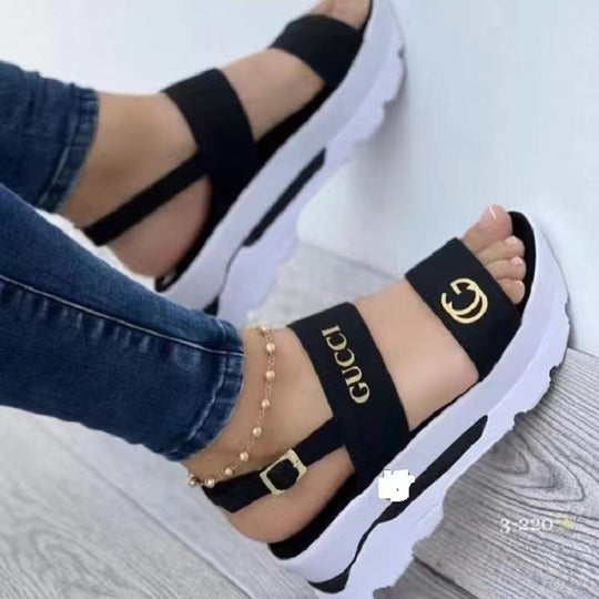 Damen Komfortable Plattform-Sandalen mit breiten Riemen und rutschfester Sohle EB