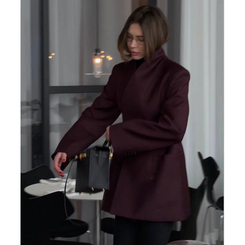 Damen nan taillierter Blazerkleid-Mantel mit Stehkragen, markanter Schulterform und aufgesetzten Taschen EB