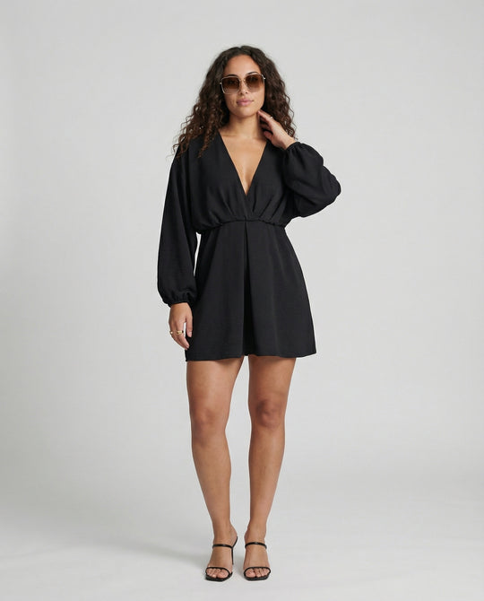 Damen sommerliche Kimono-Jacke mit lockerem Schnitt und dezenten Rüschendetails EB