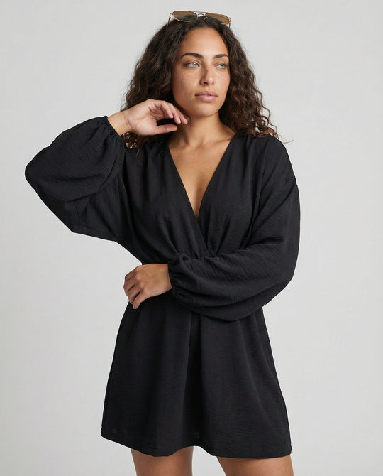 Damen sommerliche Kimono-Jacke mit lockerem Schnitt und dezenten Rüschendetails EB