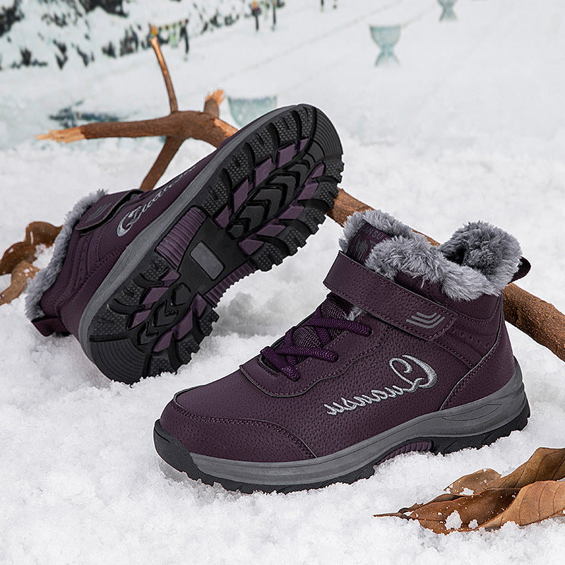 Damen Winterstiefel mit isolierendem Warmfutter und rutschfester Profilsohle EB